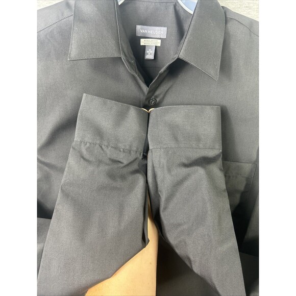 BNWT Van Heusen Men's /Regular-Fit /Dress Shirt /Black /15-15.5 / 34/35 Medium - Picture 6 of 10